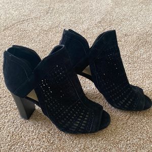 Vince Camuto heels